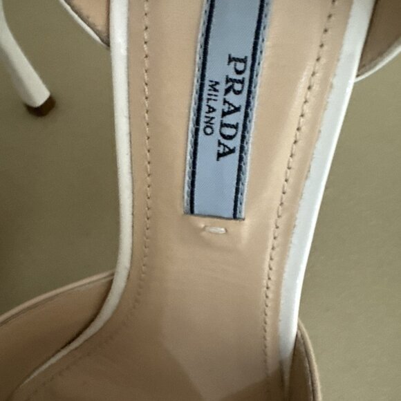 Prada Patent Leather Women's Pump - Picture 7 of 11